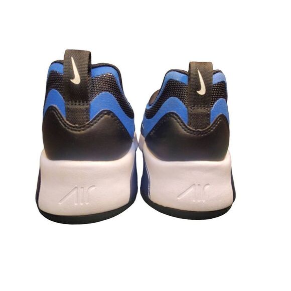Athletic_Shoes